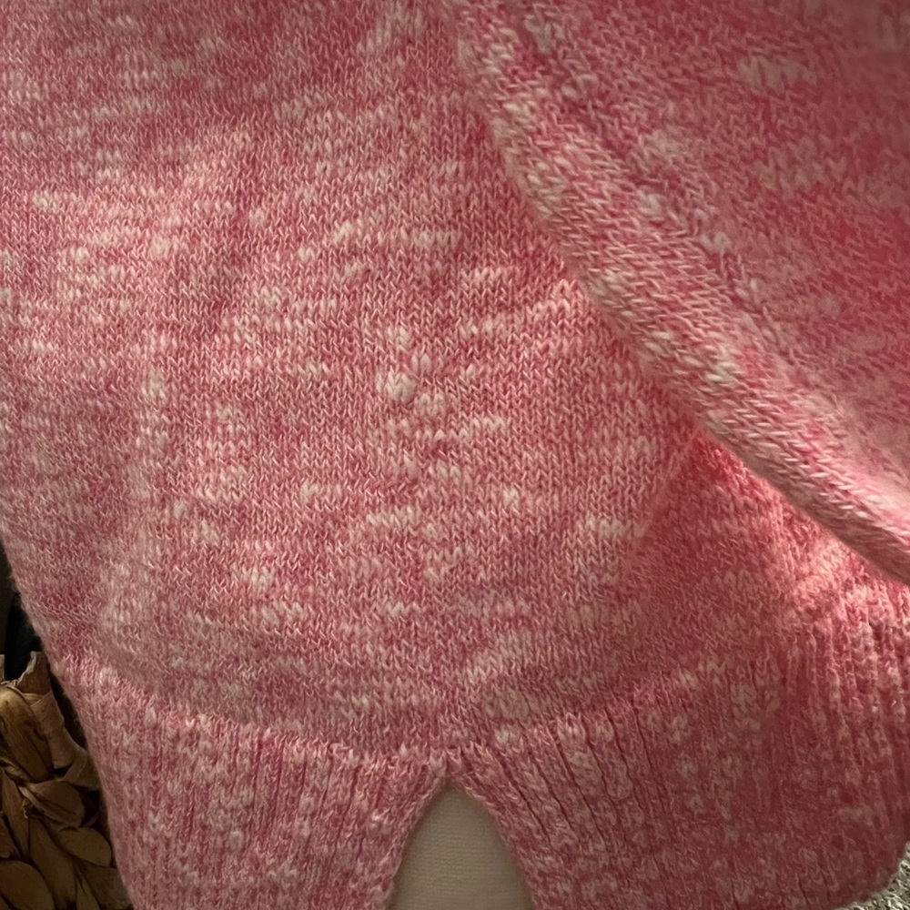 J Crew Pink Long-sleeve light weight bright sweater.Great for Spring.Medium - Picture 6 of 7